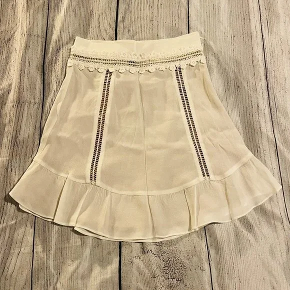 For Love and Lemons Crochet Mini Skirt Size XS NWT! - Picture 5 of 10